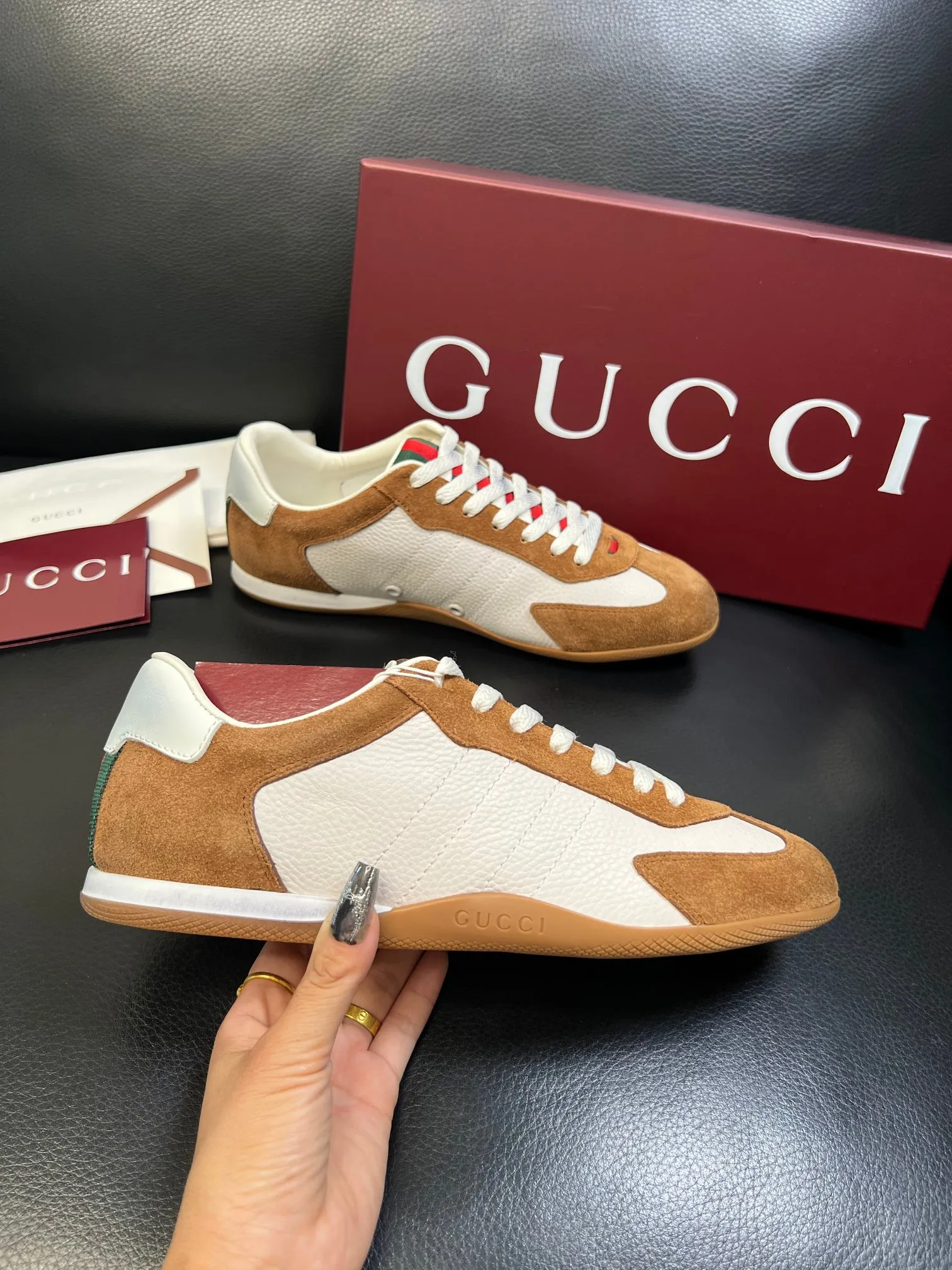 Men's Men's Shoes 💰440 [New Style] 🎍🎍Gucci - New Men's Shoes GUCCI [Lightning] The latest shoes are shipped. Original quality, fashionable, special material, sheepskin lining, brand new packaging. The foot feels super comfortable and the workmanship is impeccable. Size: 38-44 (45 can be customized